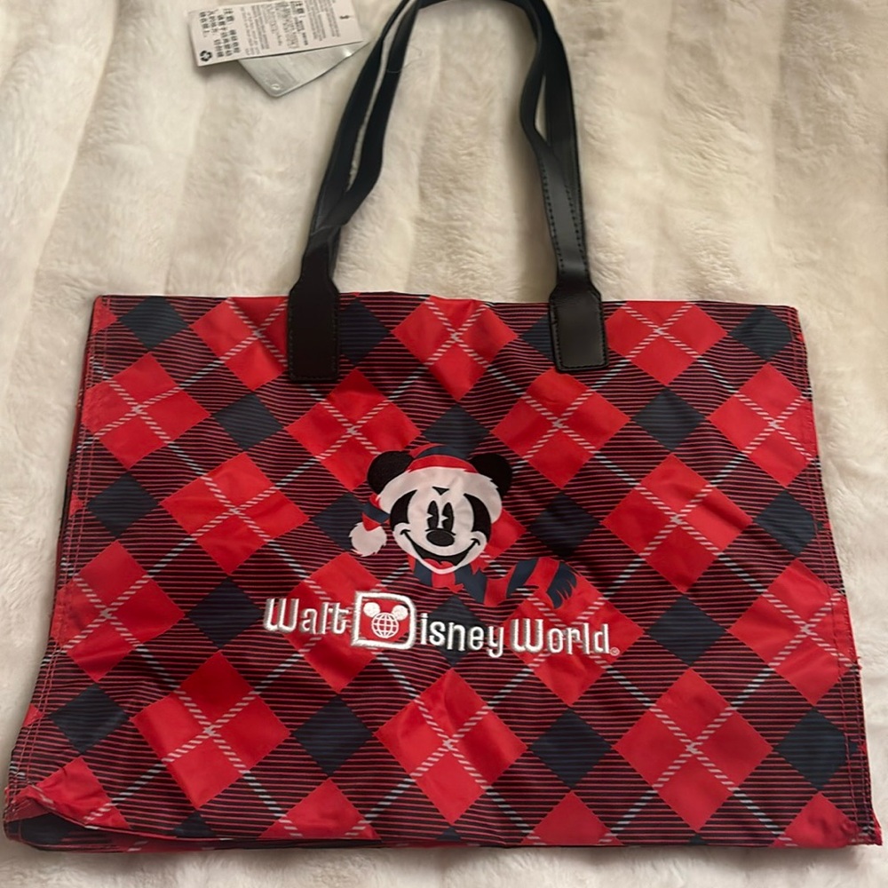 Disney World Holiday Tote NWT